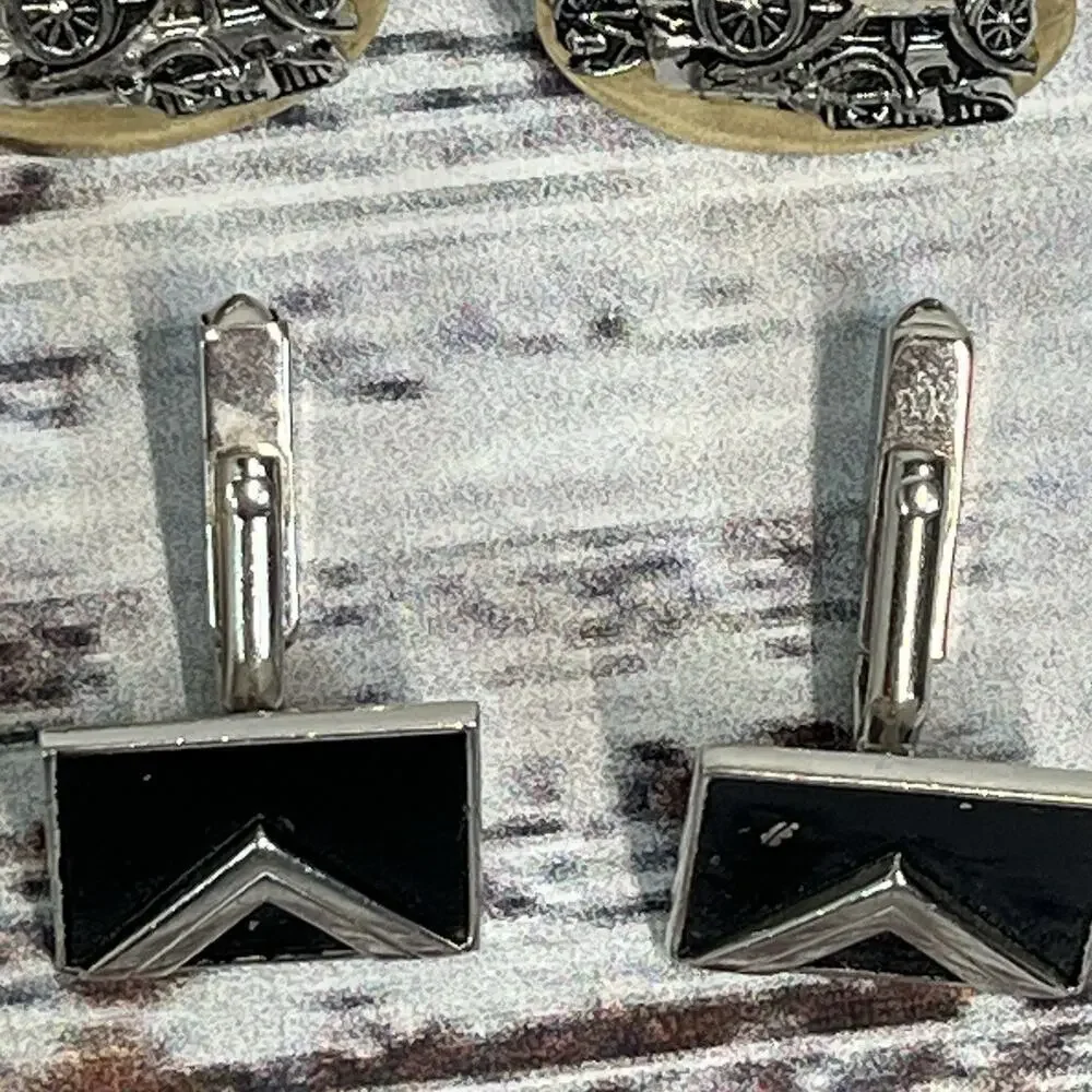 Vintage Set of 4 Mens Cufflinks Antique Cars Circles Mother of Pearl Gold Silver